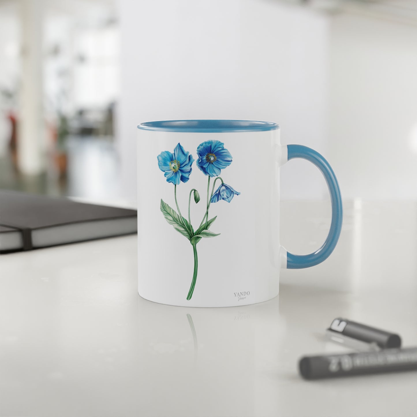 Tasse mit Tibetischen Mohn-Motiv