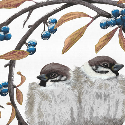 Leinwand mit detailliertem Naturmotiv eines Feldsperlings neben Schlehdornblättern und blauen Beeren