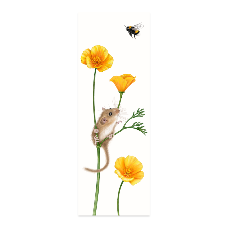 Lesezeichen Haselmaus und Goldmohn – handgemalt auf Hahnemühle-Papier, 5 × 15 cm
